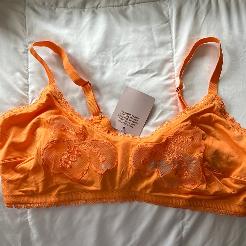 NWT savage fenty bralette